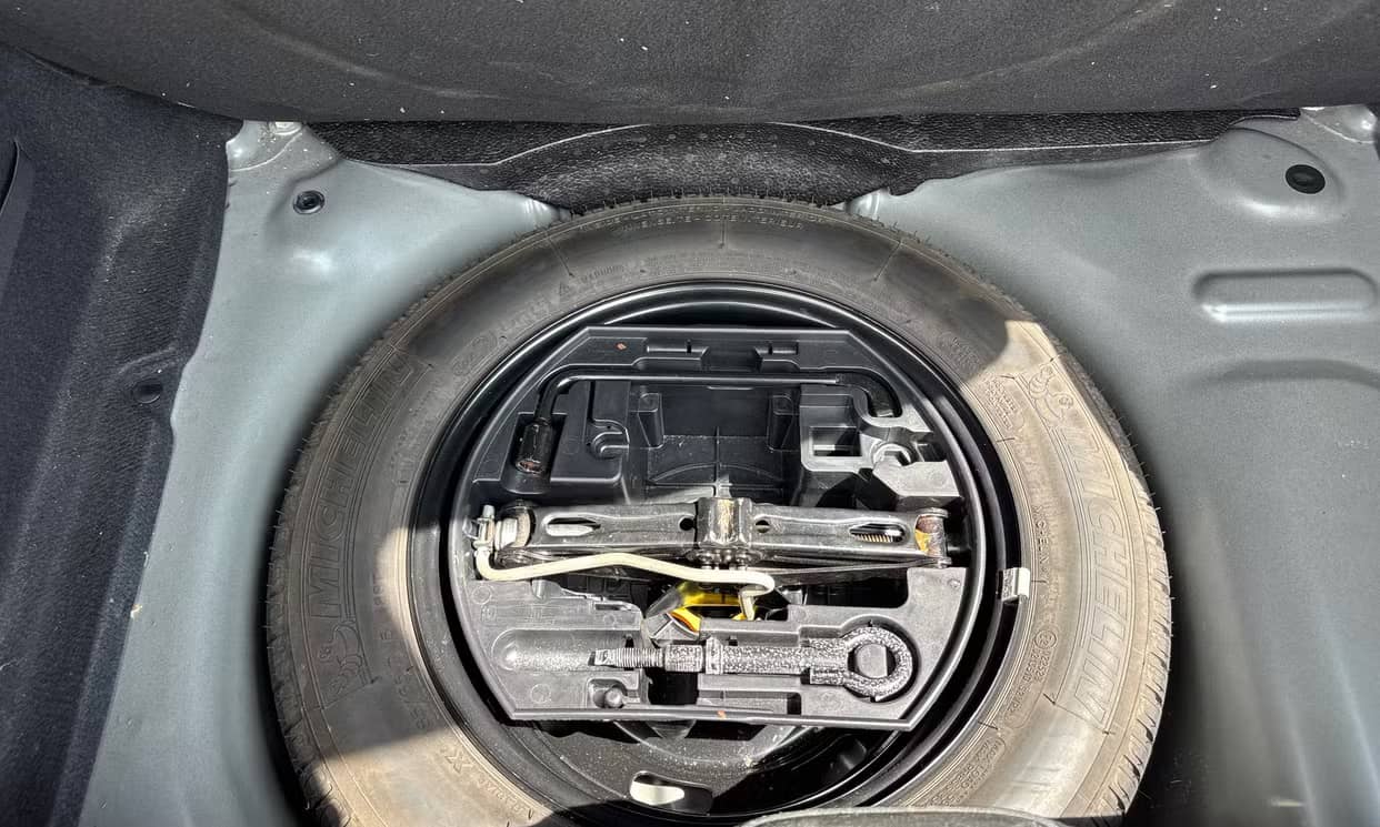 Peugeot 208 — photo 11