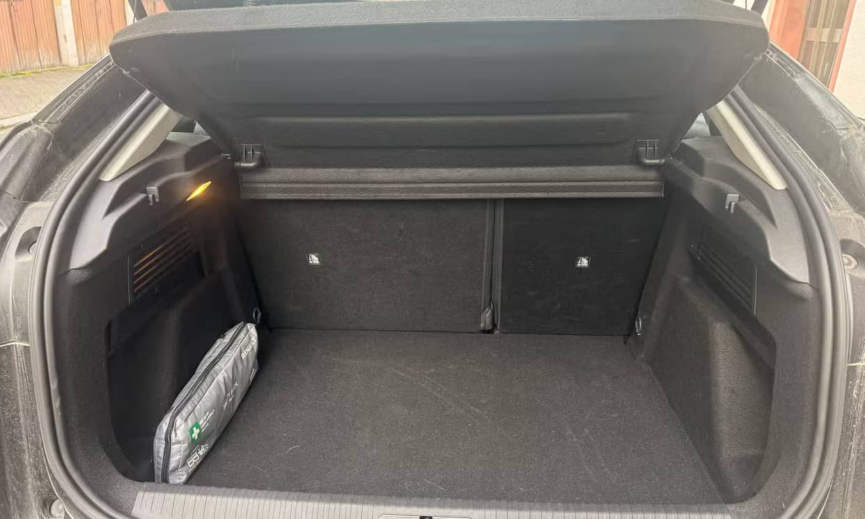 Citroen C4 — photo 3