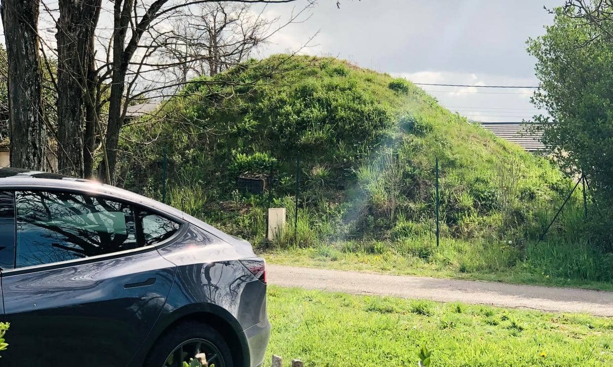 Tesla MODEL 3 — photo 3
