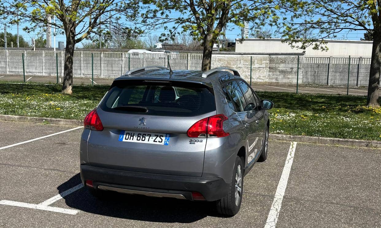 Peugeot 2008 — photo 2