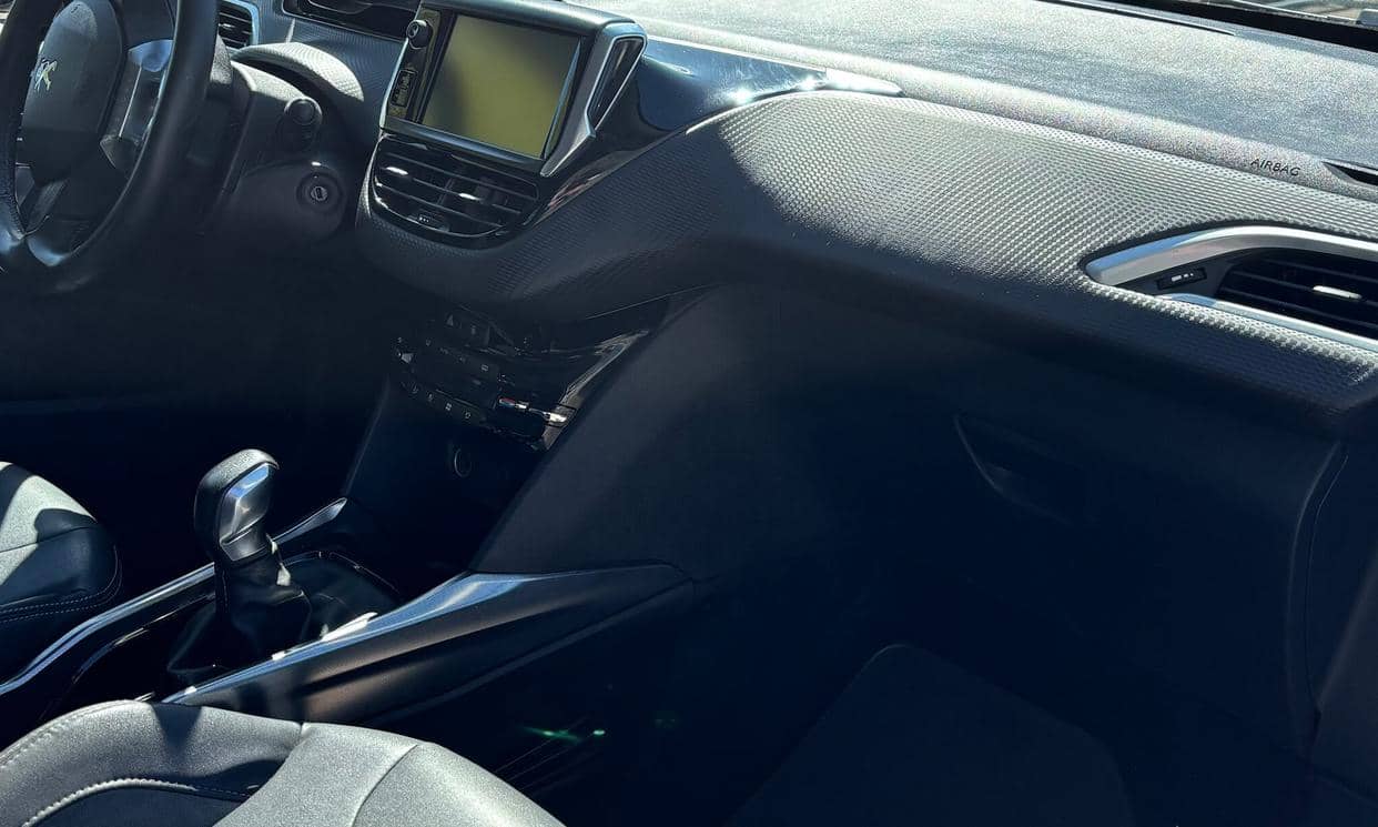 Peugeot 2008 — photo 10