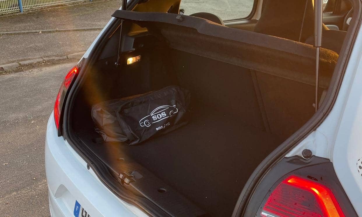 Renault TWINGO III — photo 10