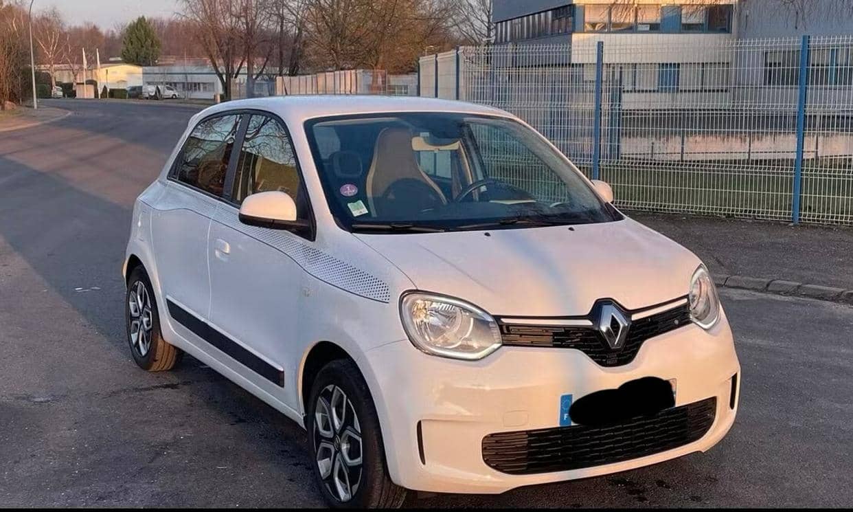 Renault TWINGO III — photo 12