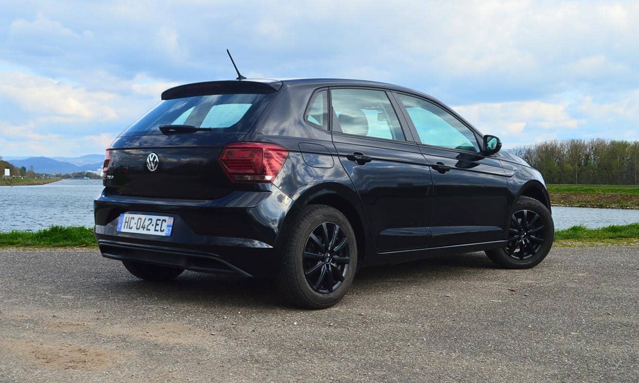 Volkswagen POLO VI — photo 2