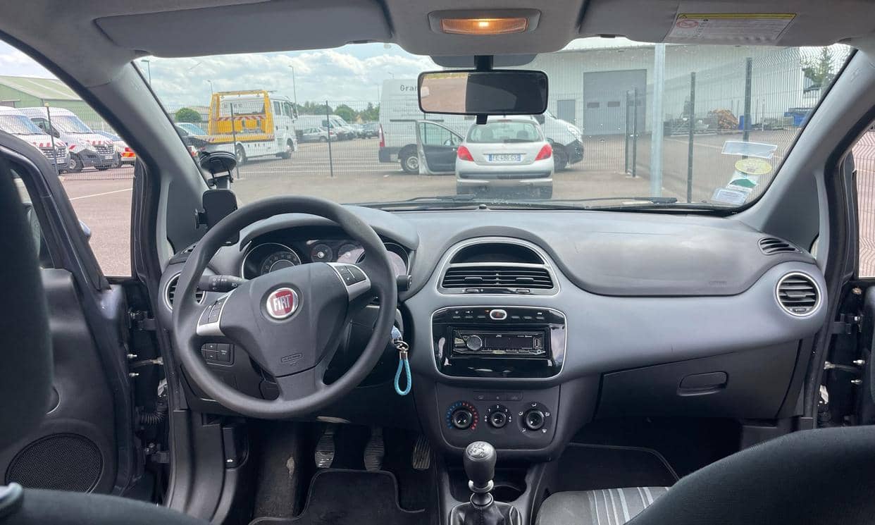 FIAT PUNTO EVO — photo 2