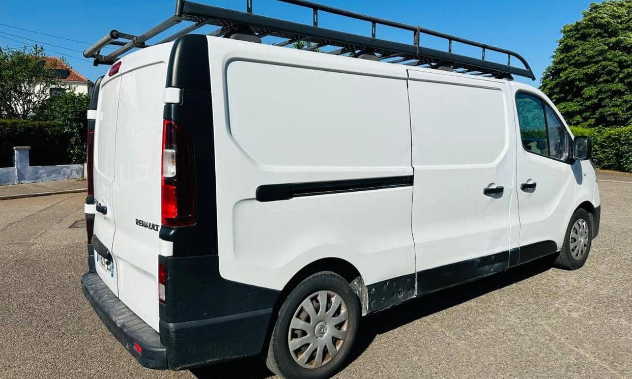 Renault TRAFIC III — photo 4