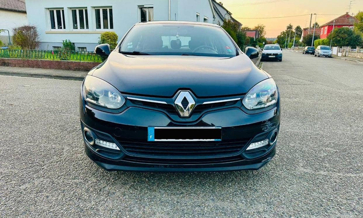 Renault MEGANE III — photo 2