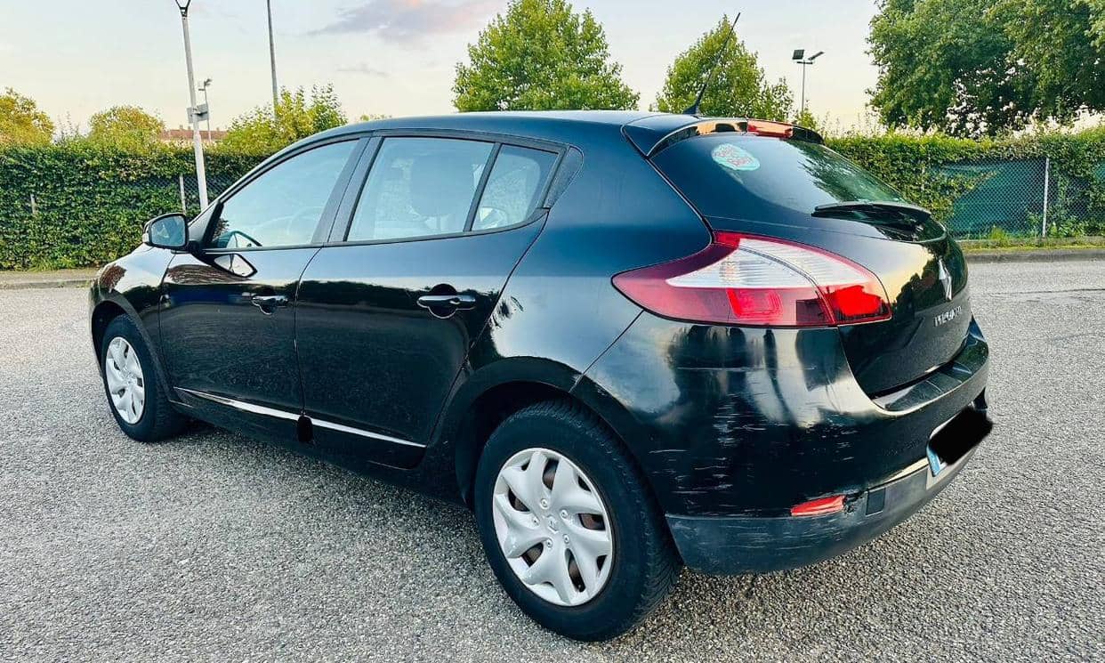 Renault MEGANE III — photo 6