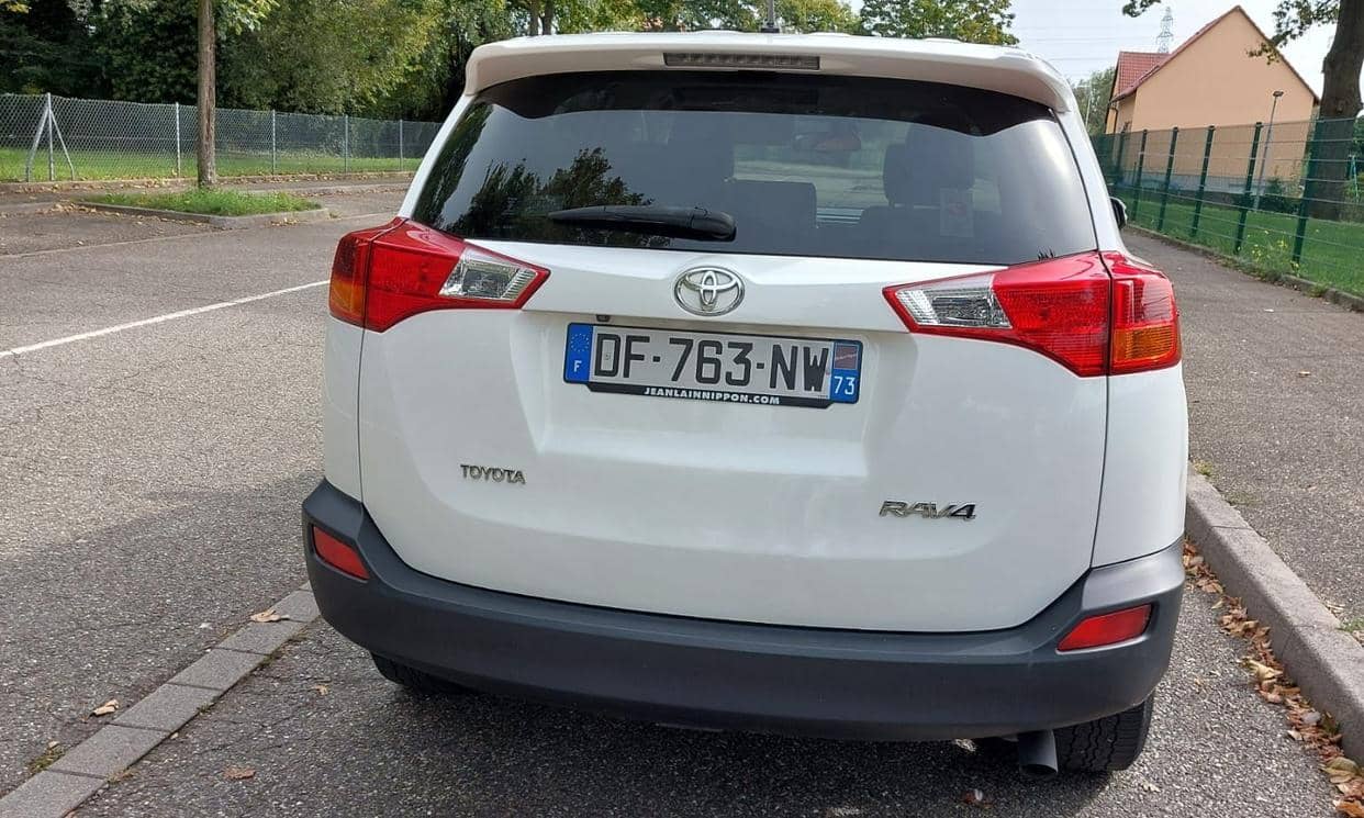 Toyota RAV 4 — photo 3