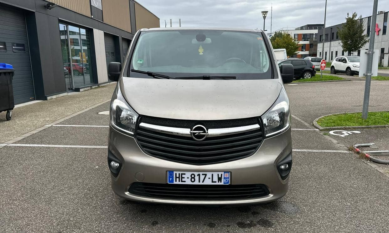 Opel VIVARO — photo 2