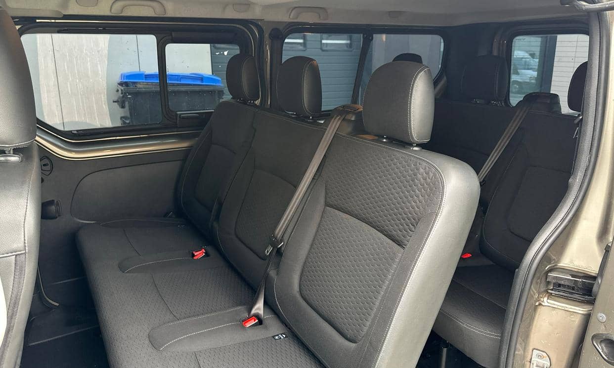 Opel VIVARO — photo 6