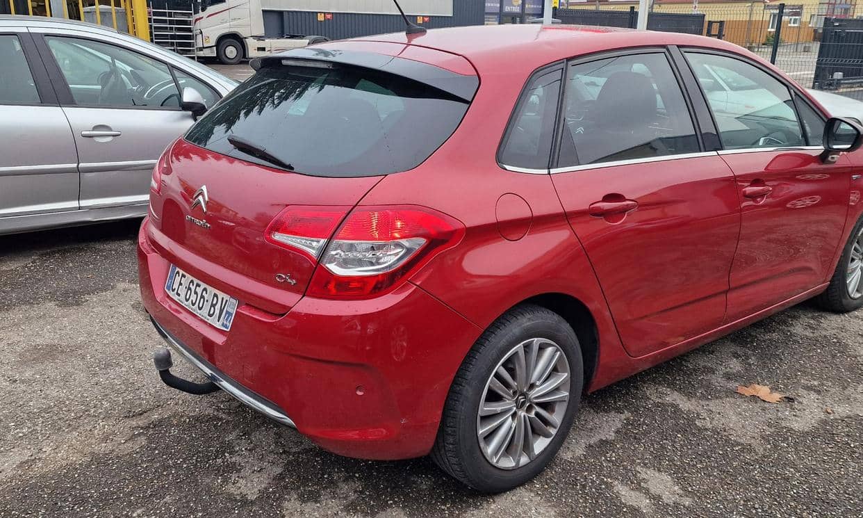 Citroen C4 — photo 3