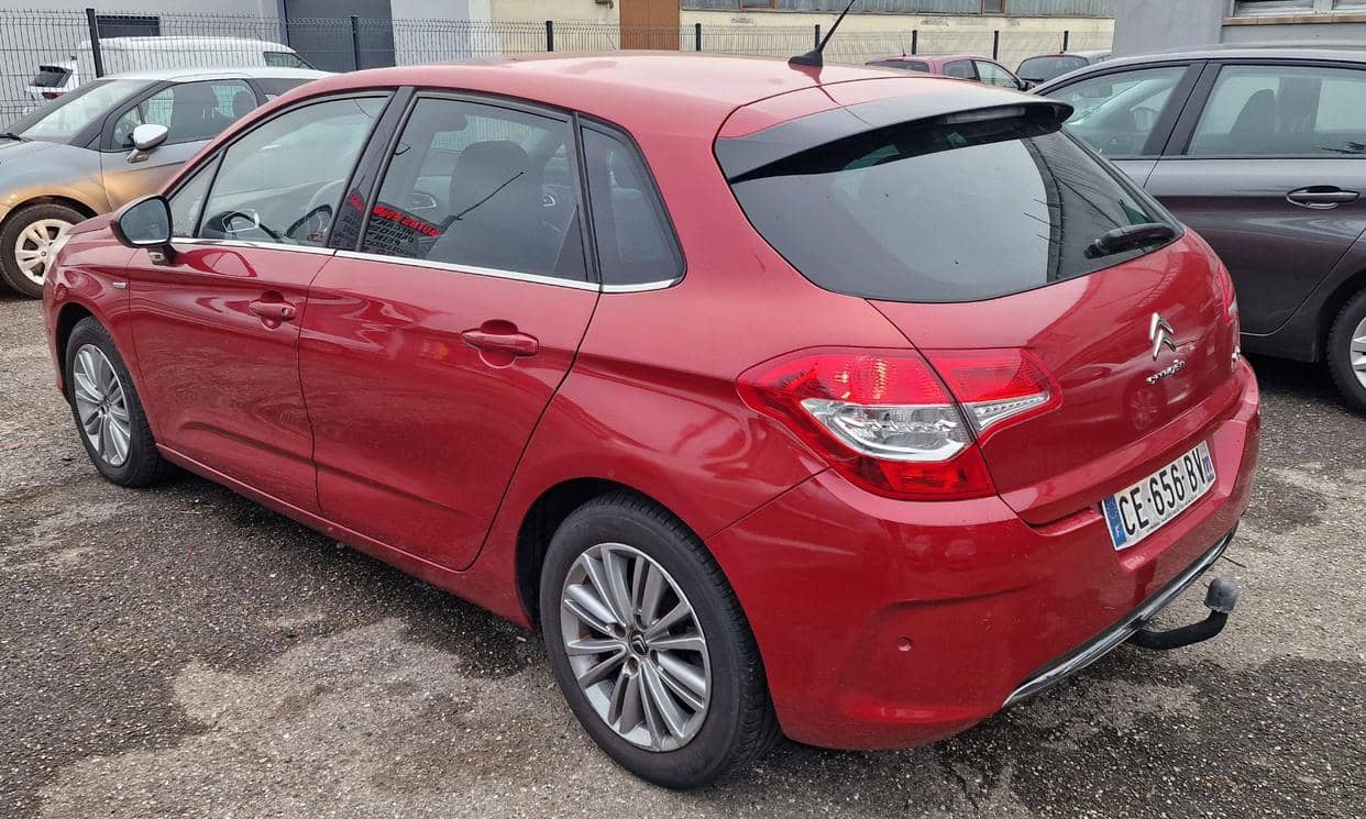Citroen C4 — photo 5