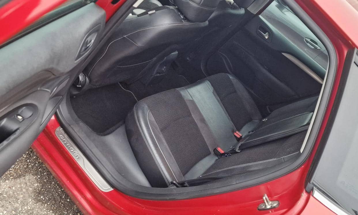 Citroen C4 — photo 7