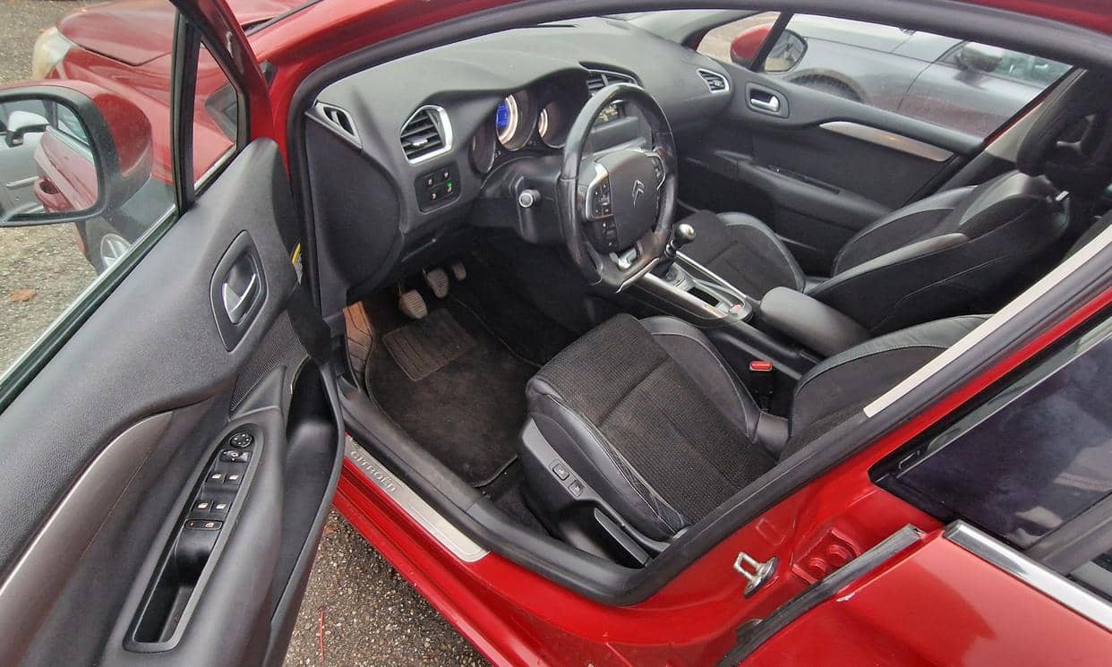 Citroen C4 — photo 6