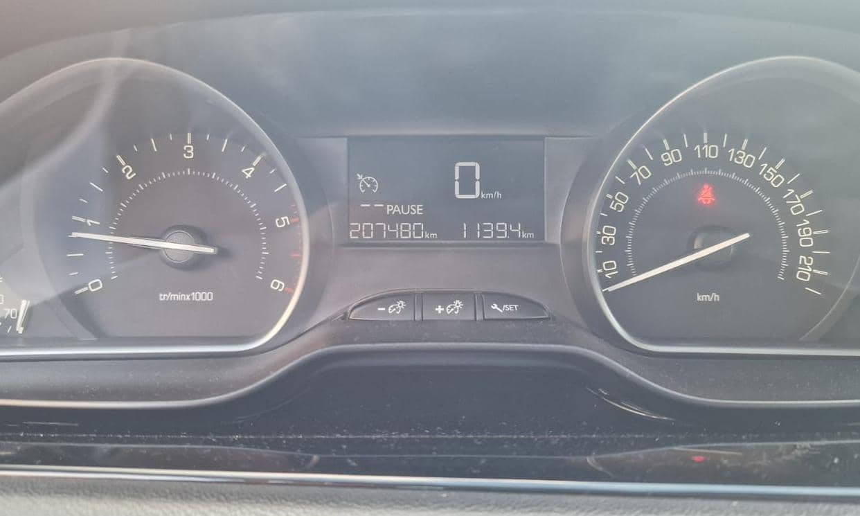 Peugeot 208 — photo 15