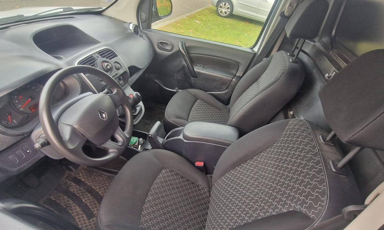 Renault KANGOO EXPRESS II — photo 11