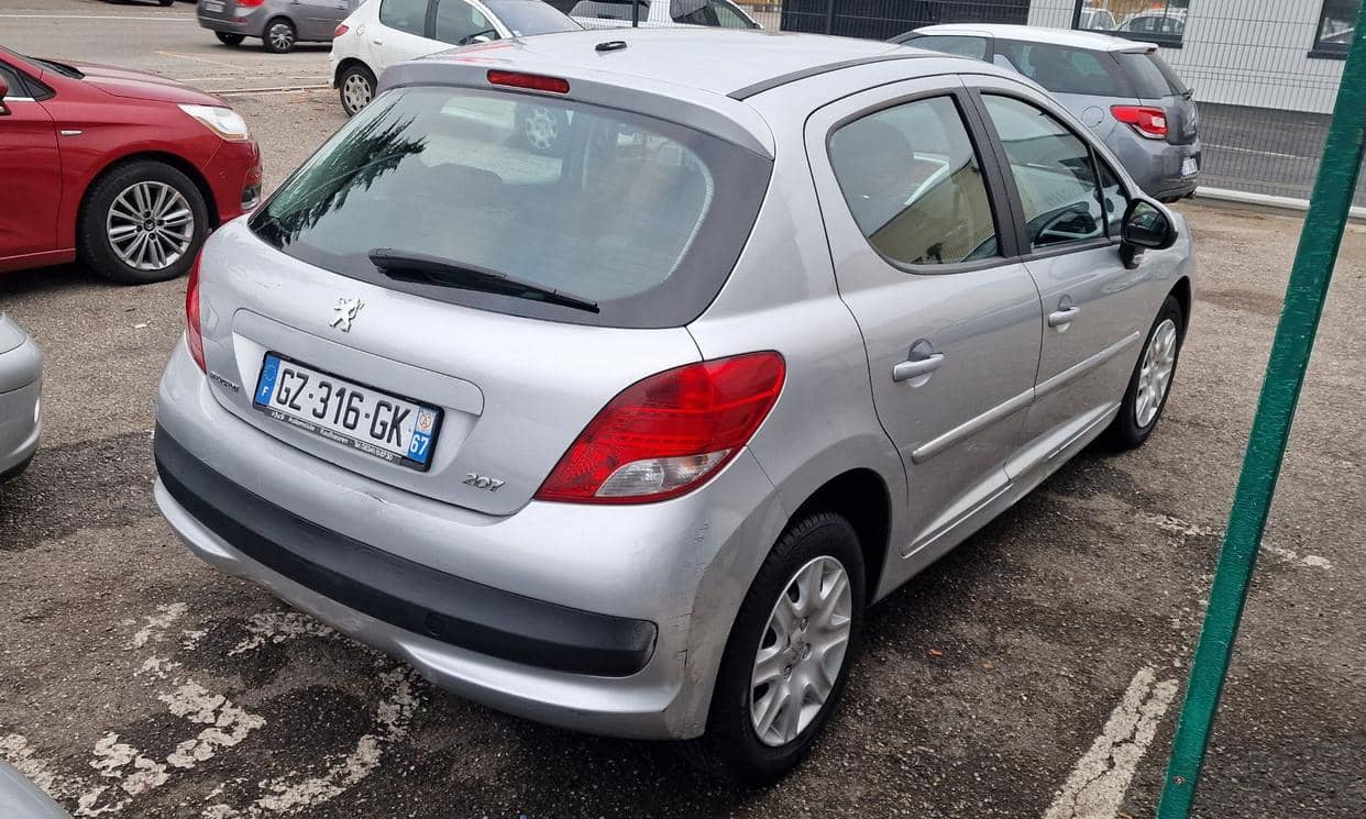 Peugeot 207 — photo 6