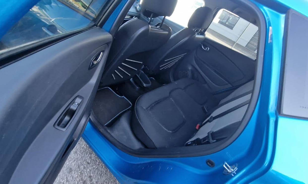 Renault CAPTUR — photo 14
