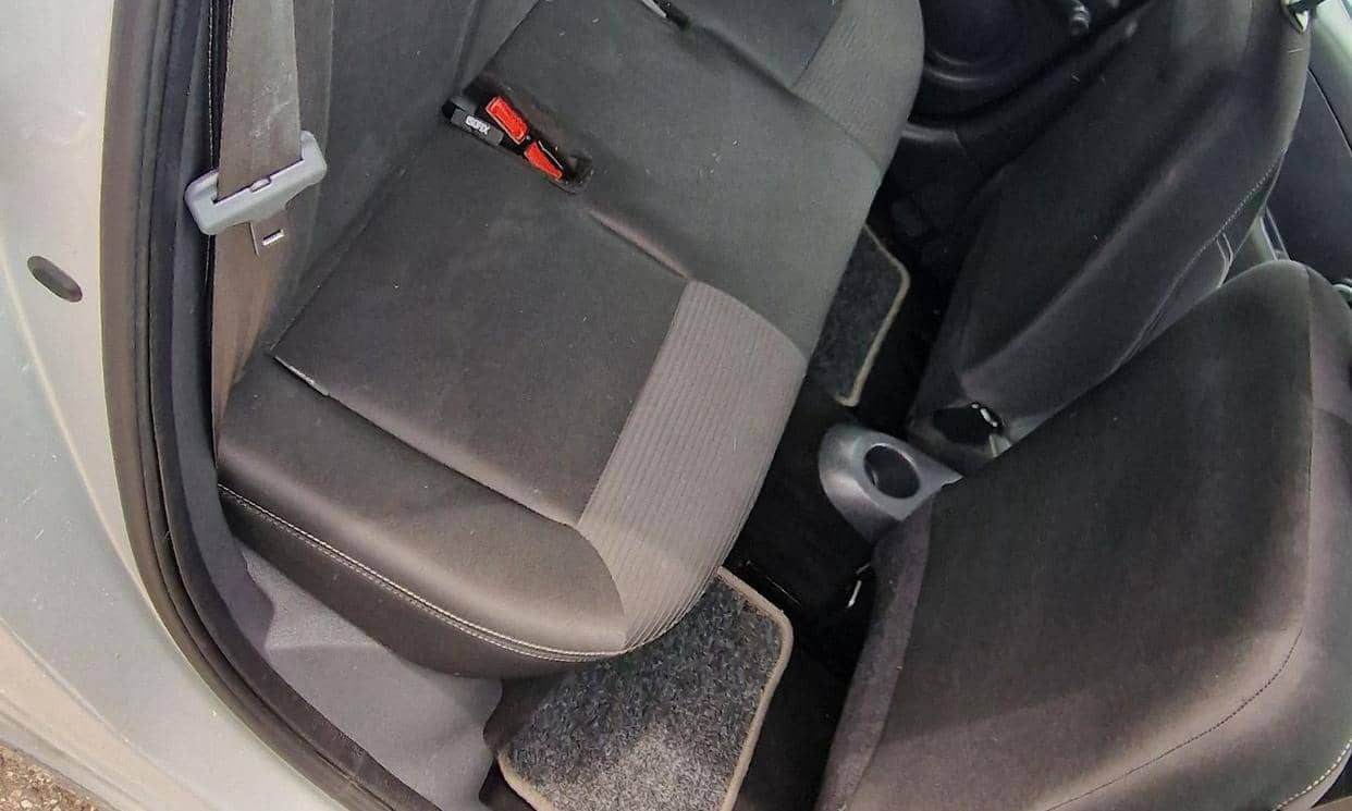 Renault CLIO III — photo 10