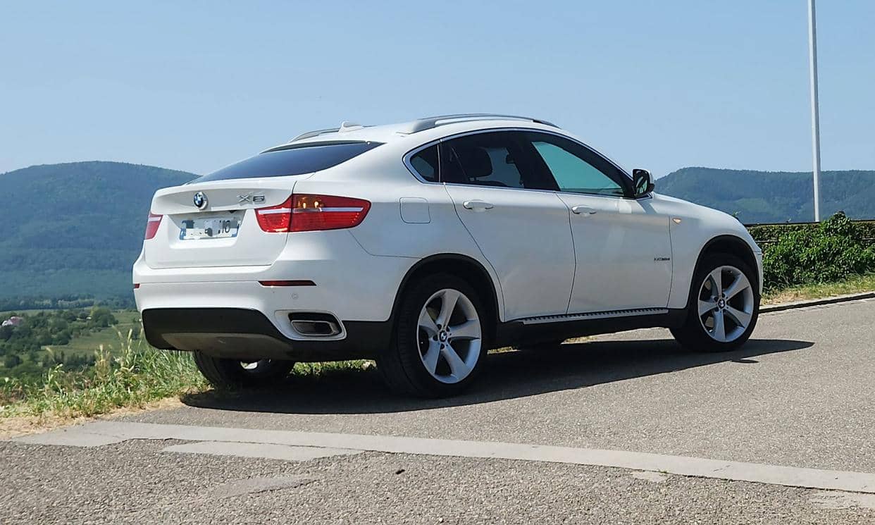 BMW X6 — photo 2