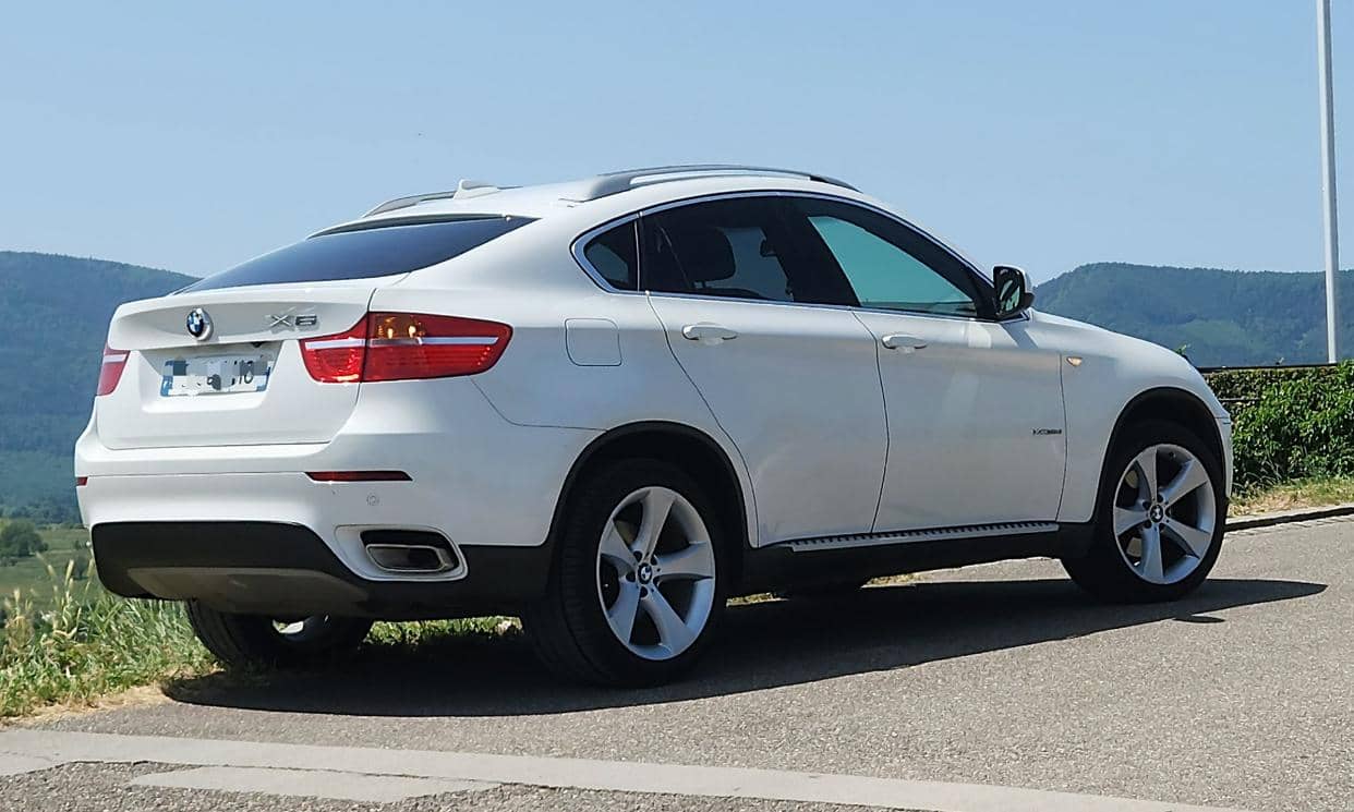 BMW X6 — photo 3