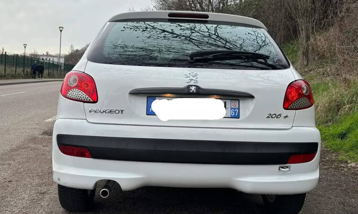 Peugeot 206+ — photo 7