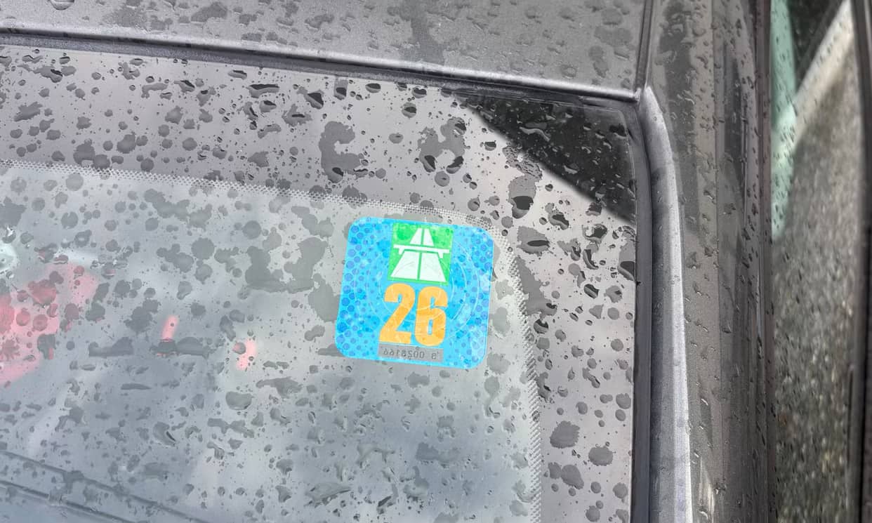 Peugeot 208 — photo 19