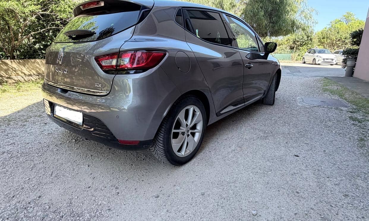 Renault CLIO IV — photo 4