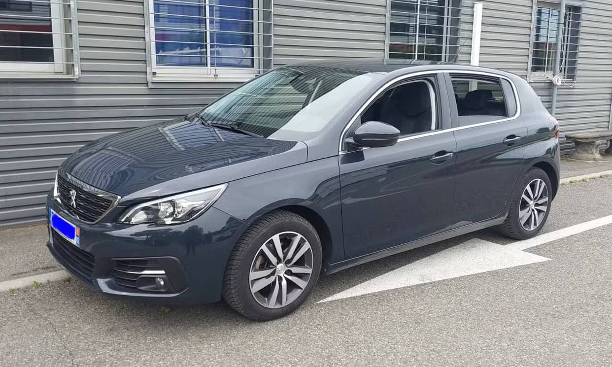 Peugeot 308 — photo 11