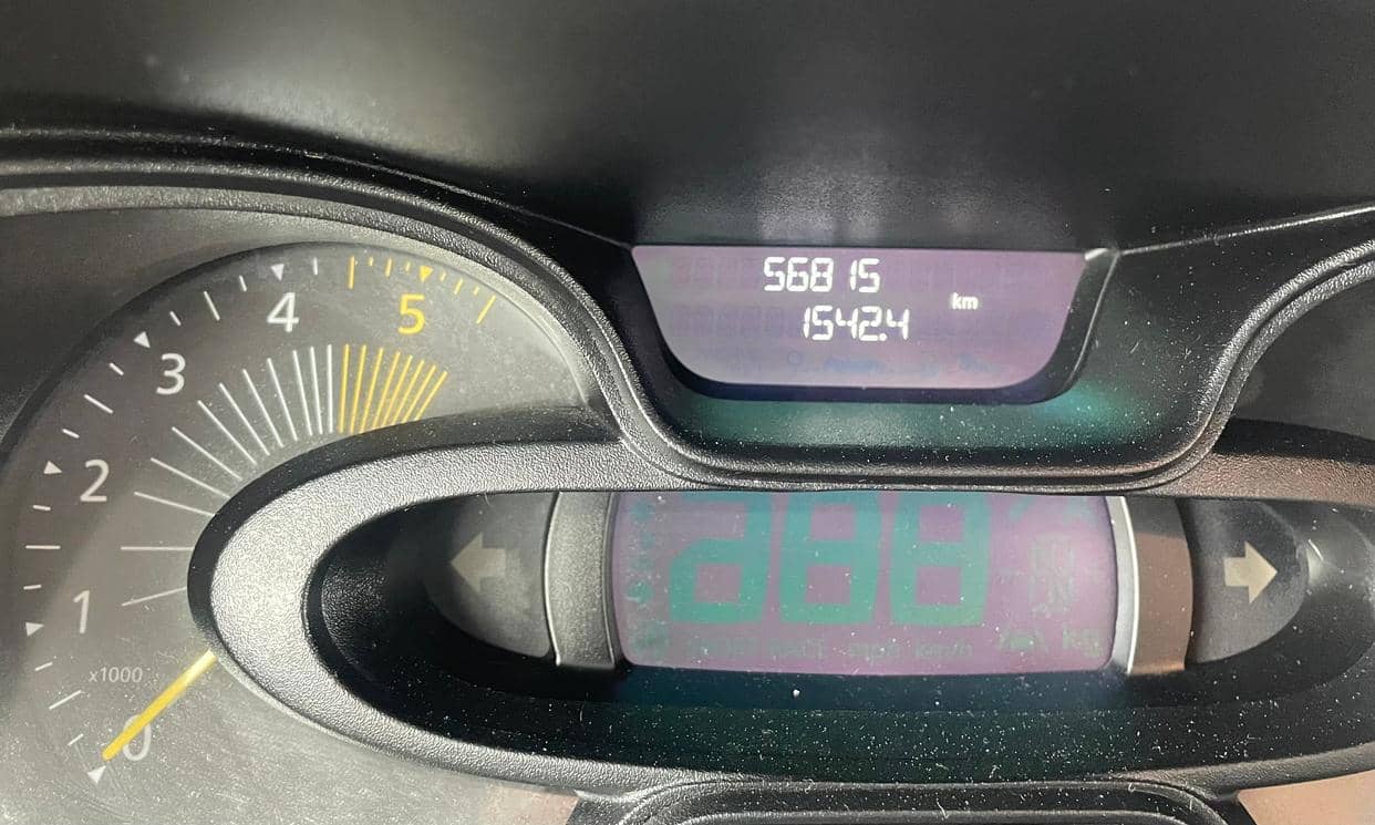 Renault TRAFIC III — photo 8