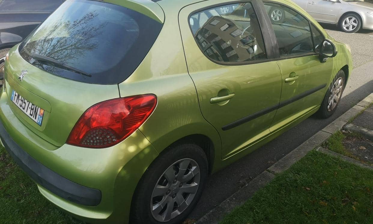 Peugeot 207 — photo 3