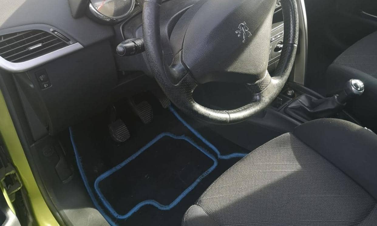 Peugeot 207 — photo 8