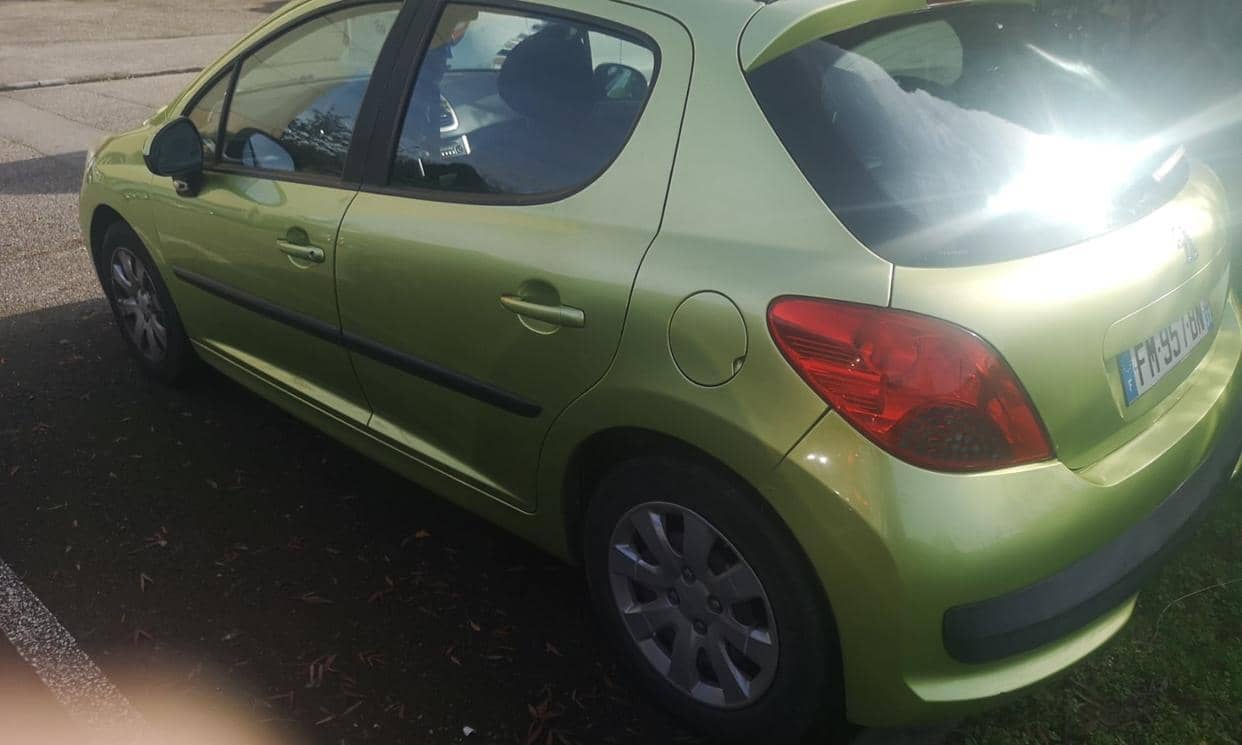 Peugeot 207 — photo 9