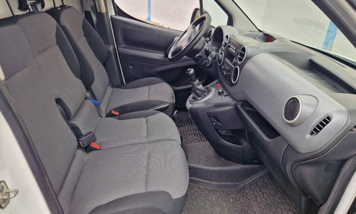 Citroen BERLINGO FOURGON — photo 4