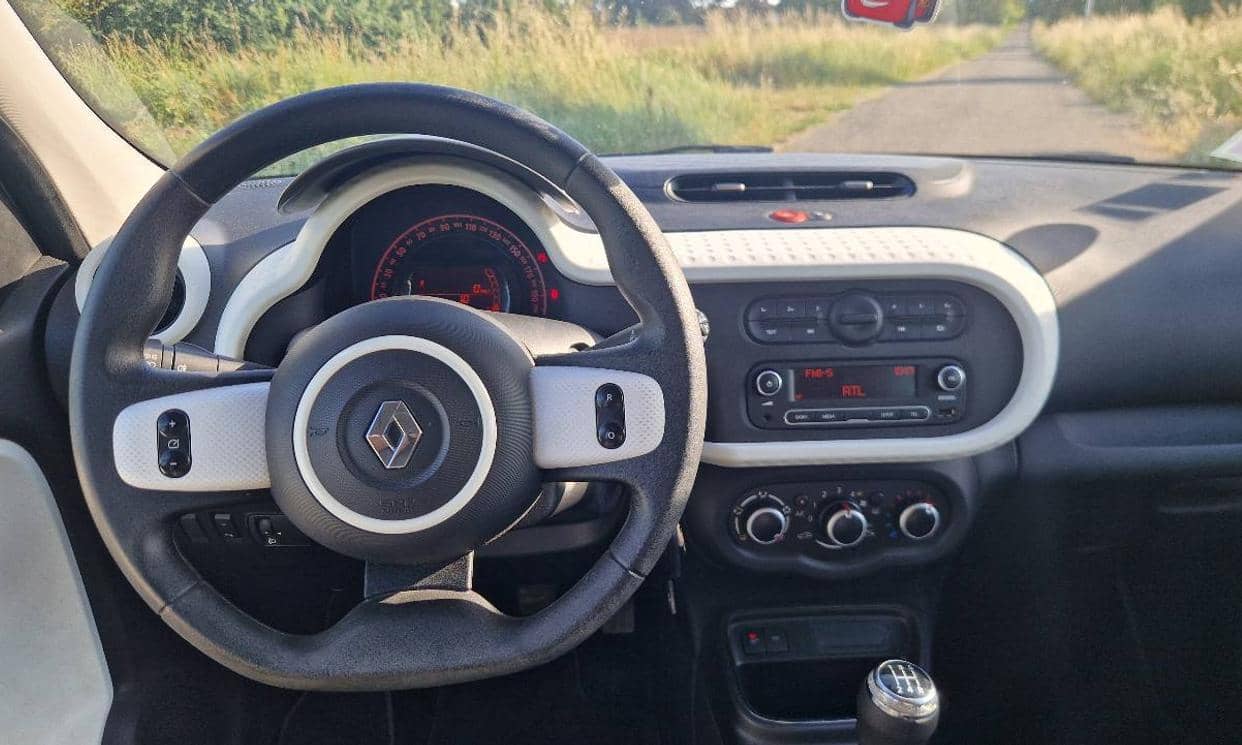 Renault TWINGO III — photo 8