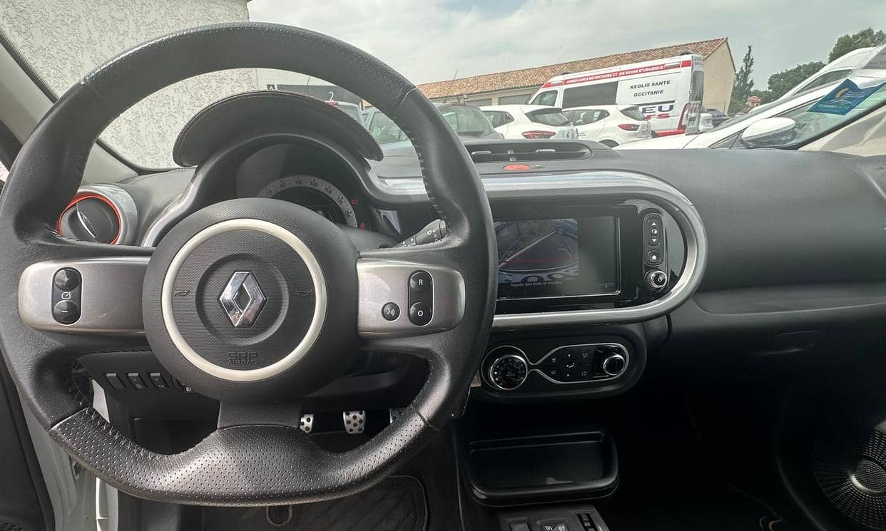 Renault TWINGO III — photo 5