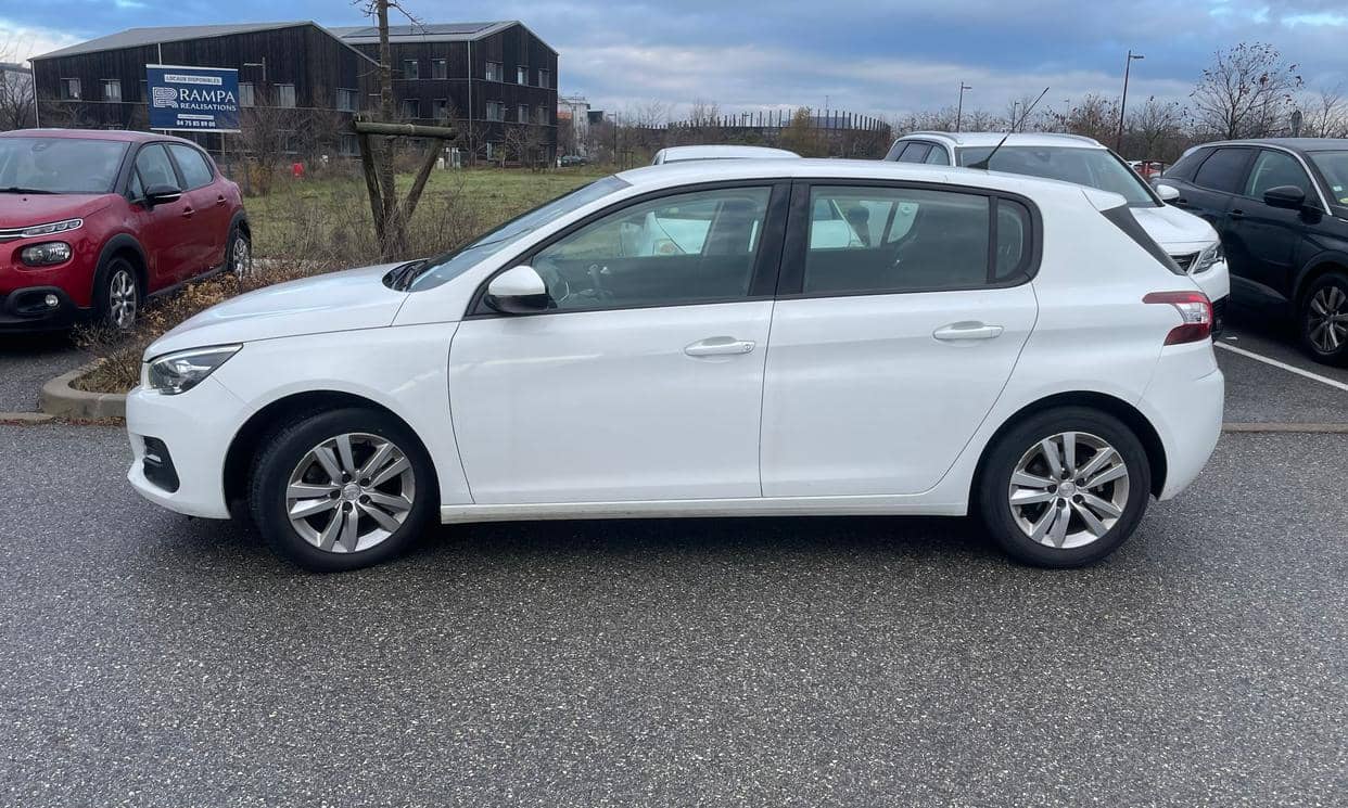 Peugeot 308 — photo 6