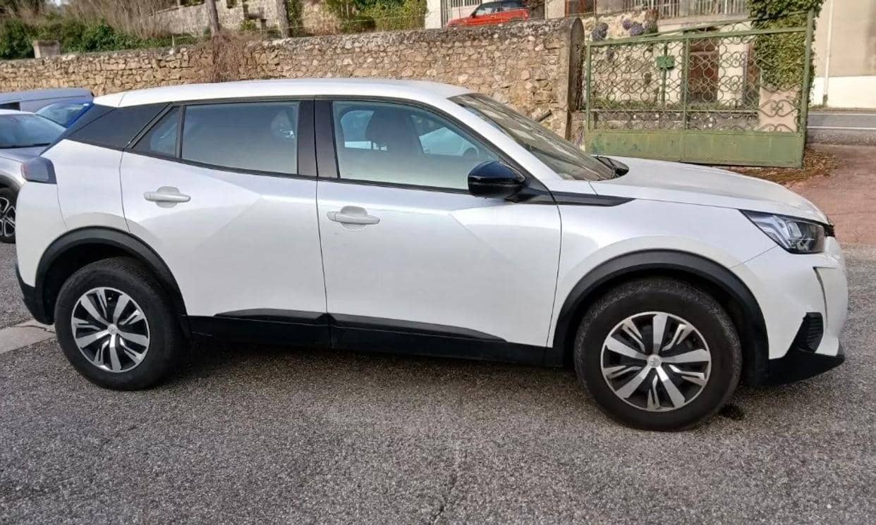 Peugeot 2008 — photo 8