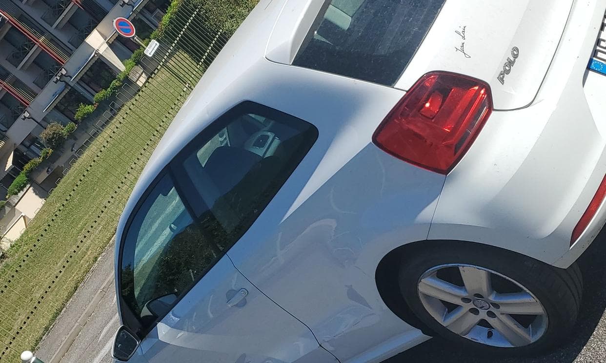 Volkswagen POLO — photo 1