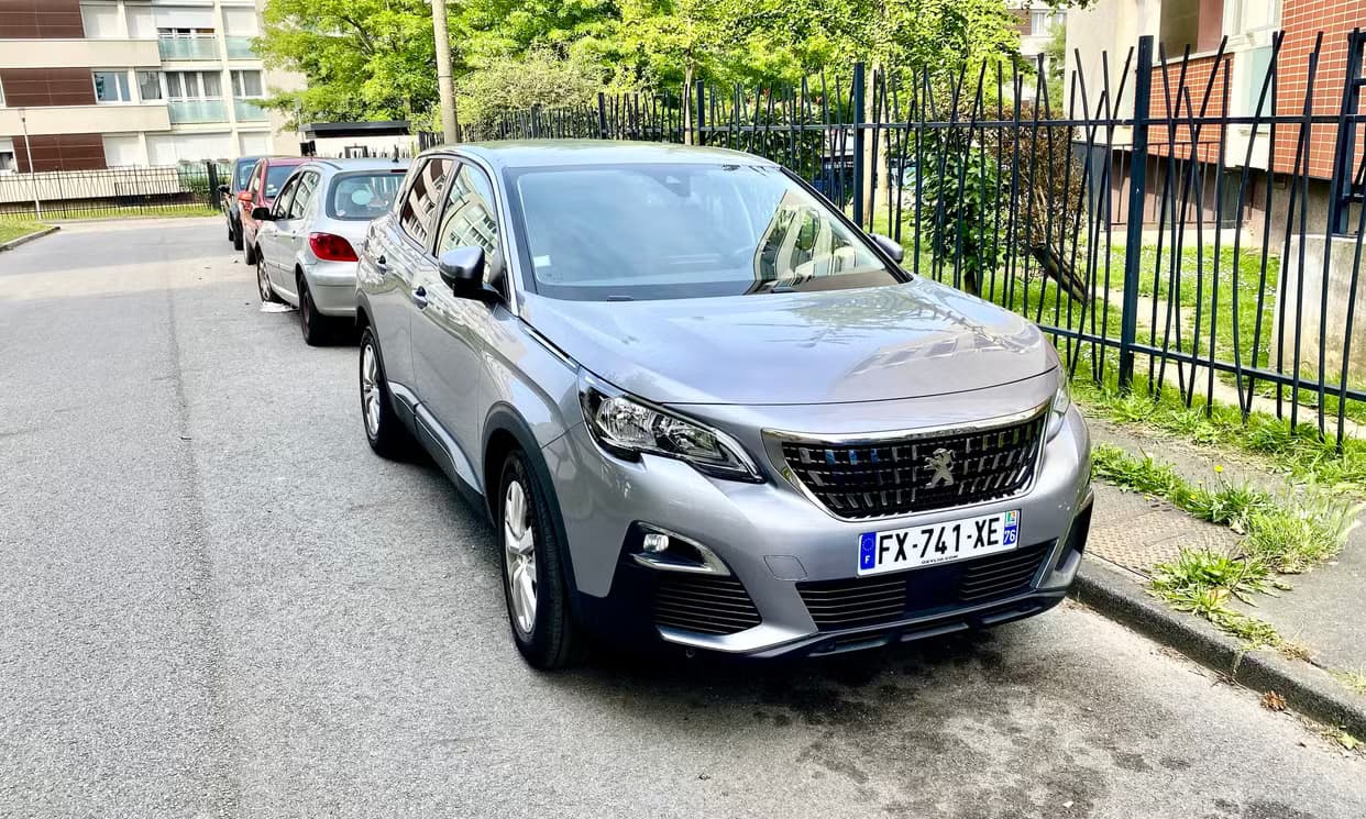 Peugeot 3008 — photo 1