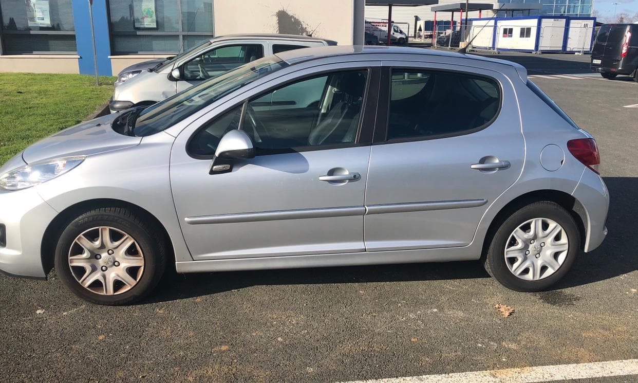 Peugeot 207+ — photo 1
