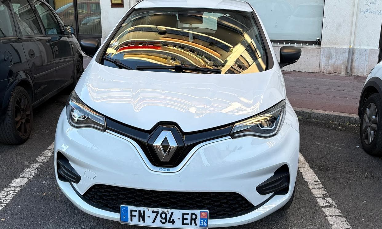 Renault ZOE — photo 1