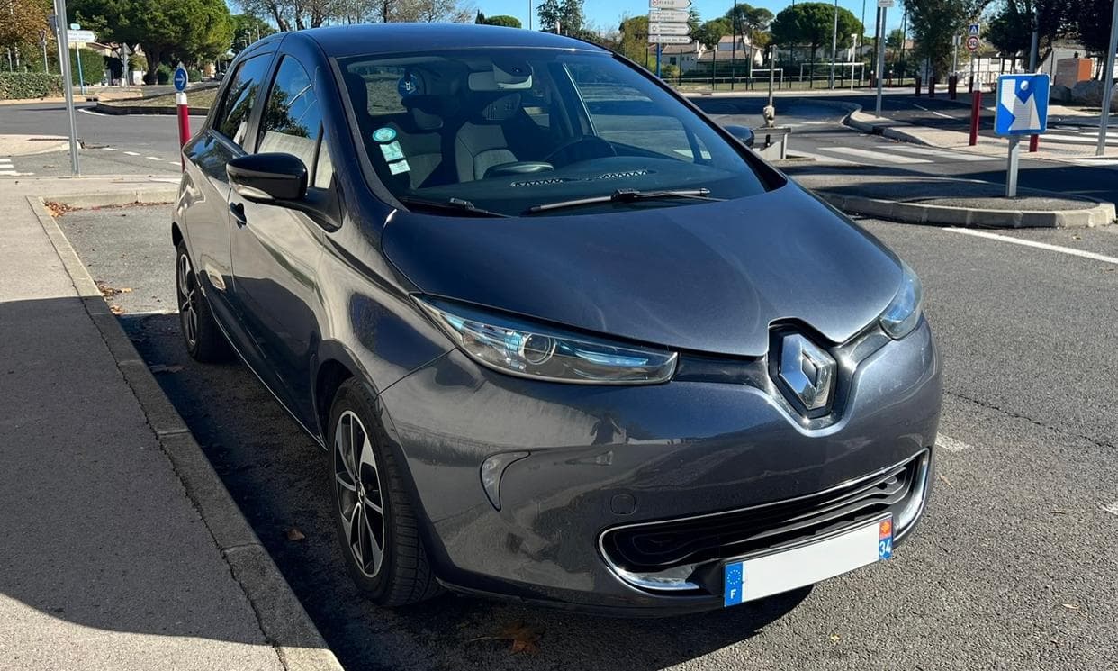Renault ZOE — photo 1