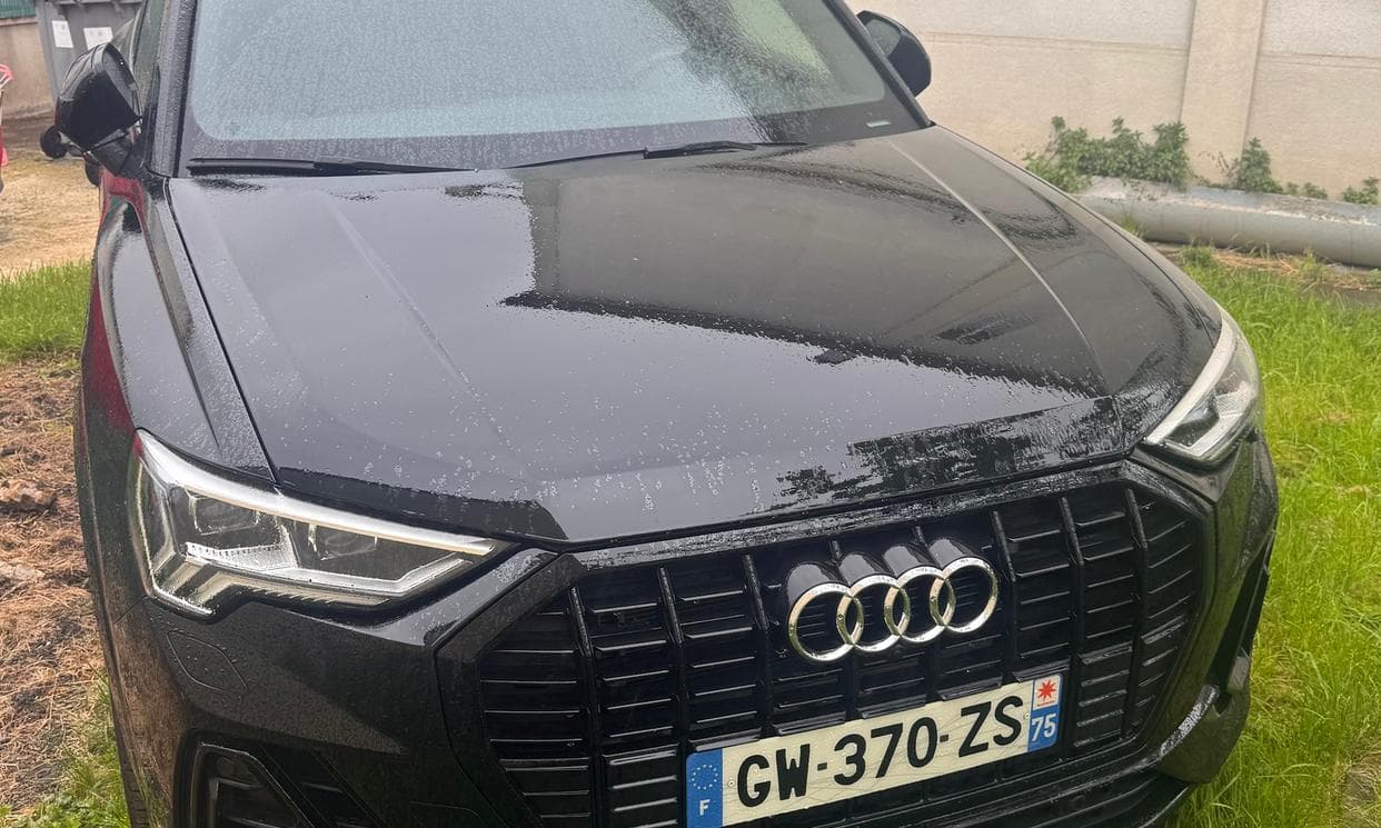 Audi Q3 — photo 1