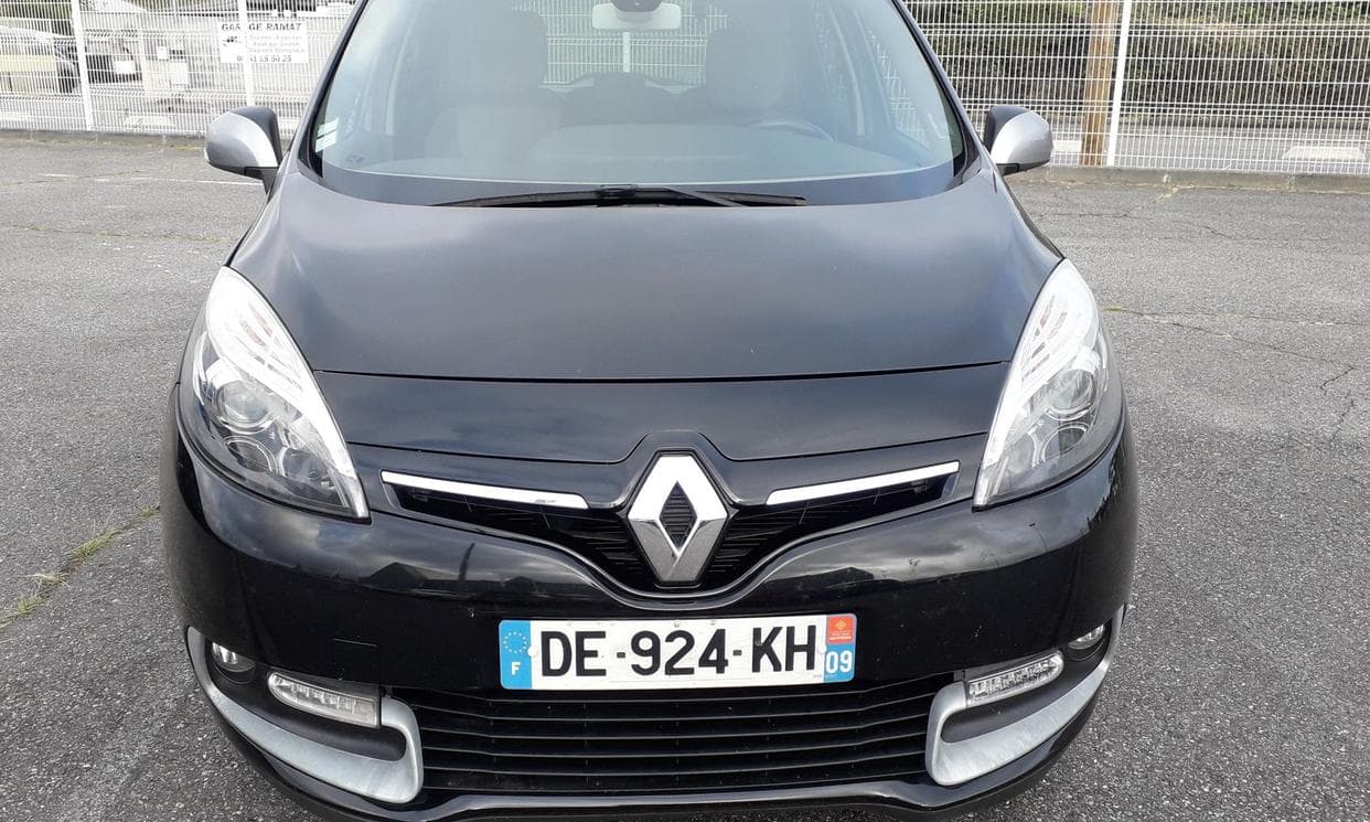 Renault SCENIC III — photo 1