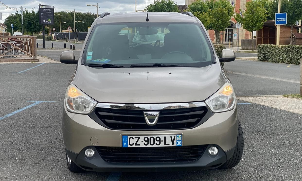 Dacia LODGY