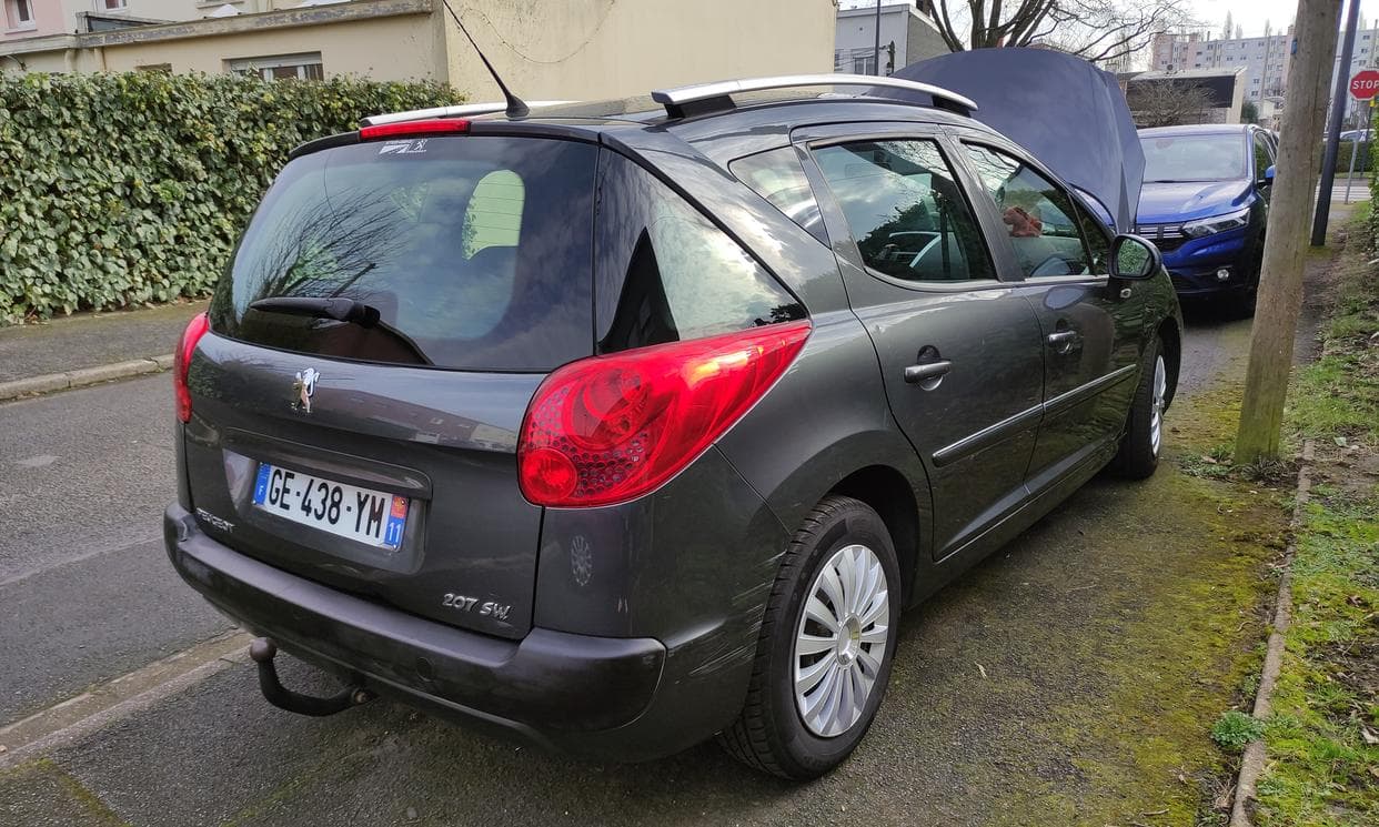 Peugeot 207