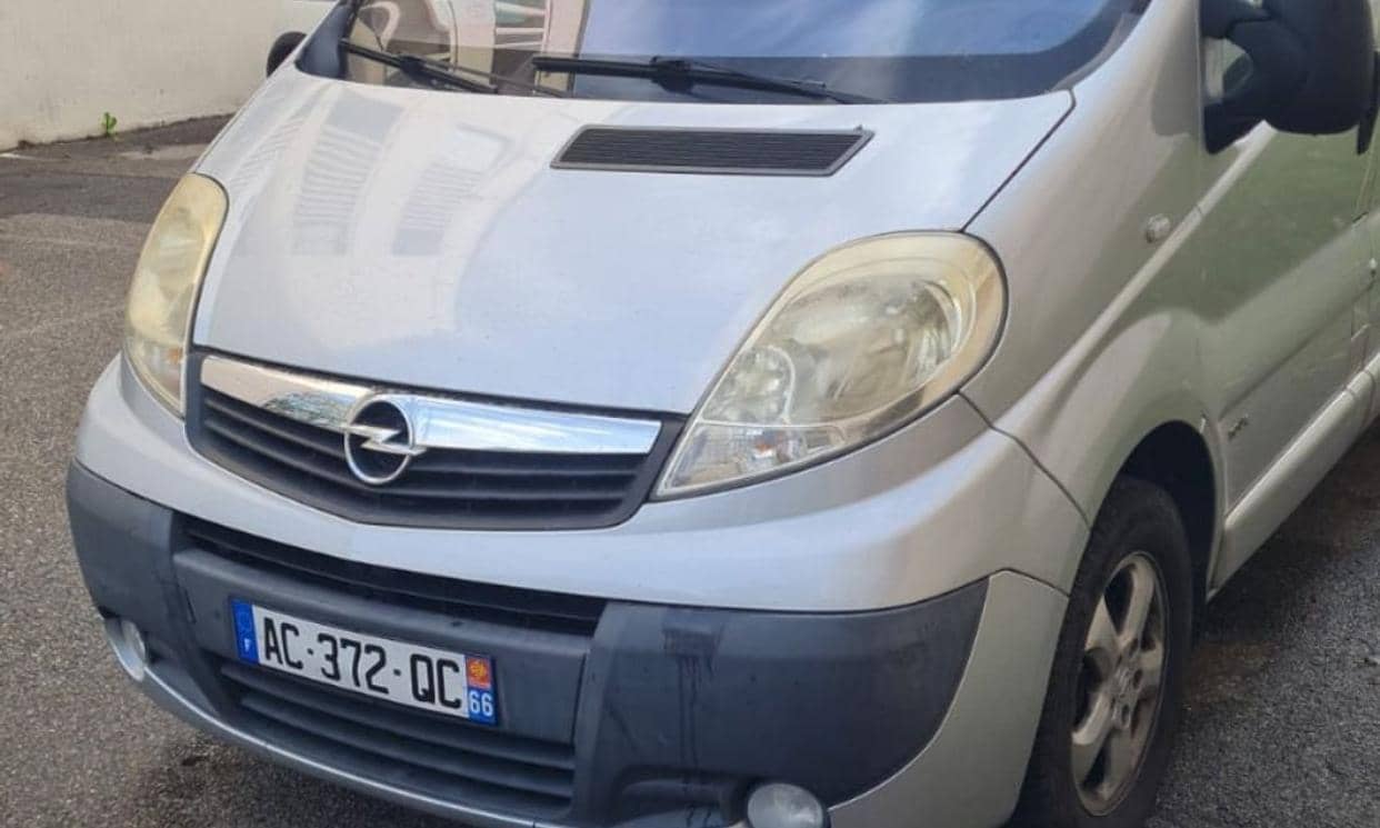 Opel VIVARO TOUR