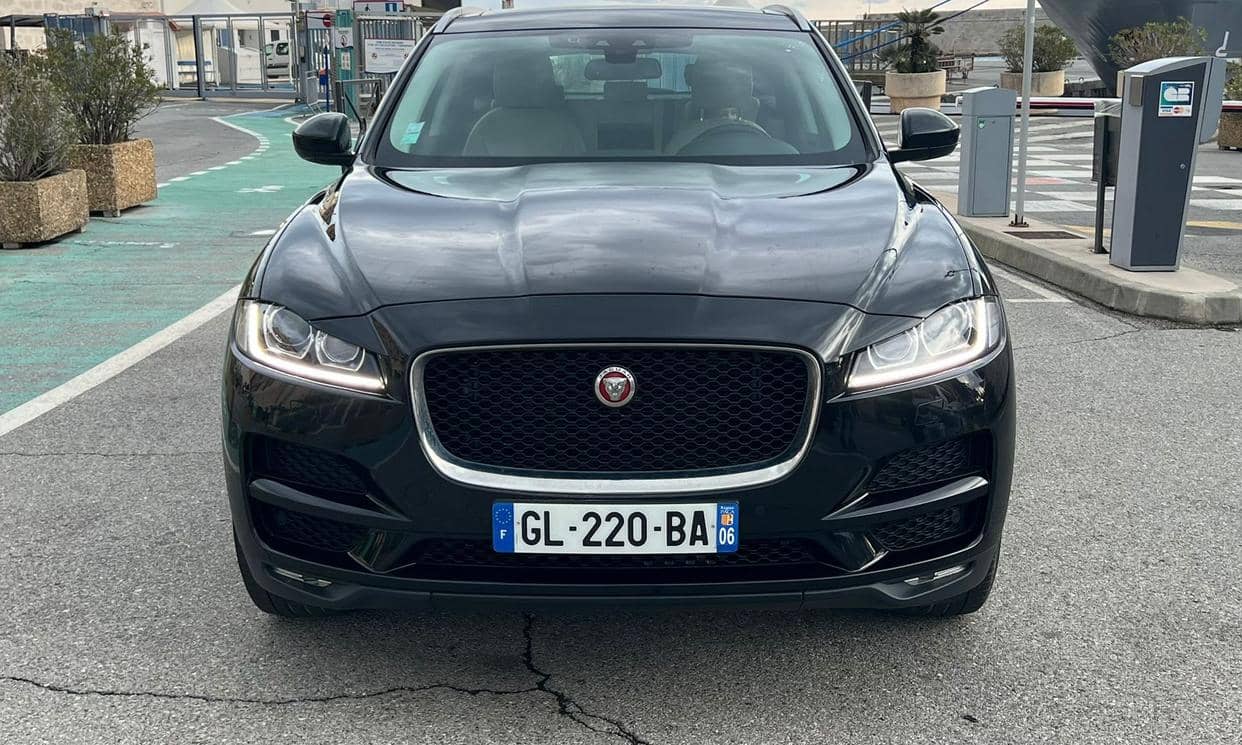 Jaguar F-PACE